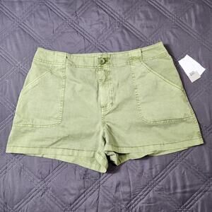 Nordstrom BP Women’s Shorts Size 12 Cargo Green Indie Folk Hiking Adventure NWT